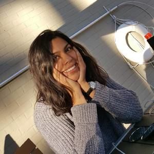 Meet your Posher, Harmony